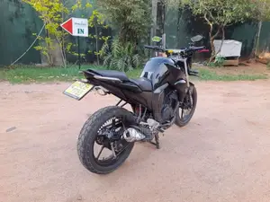 Yamaha FZ Version 2 2016 Motorbike (Used)