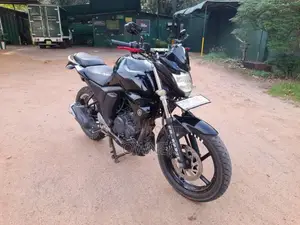 Yamaha FZ Version 2 2016 Motorbike (Used)