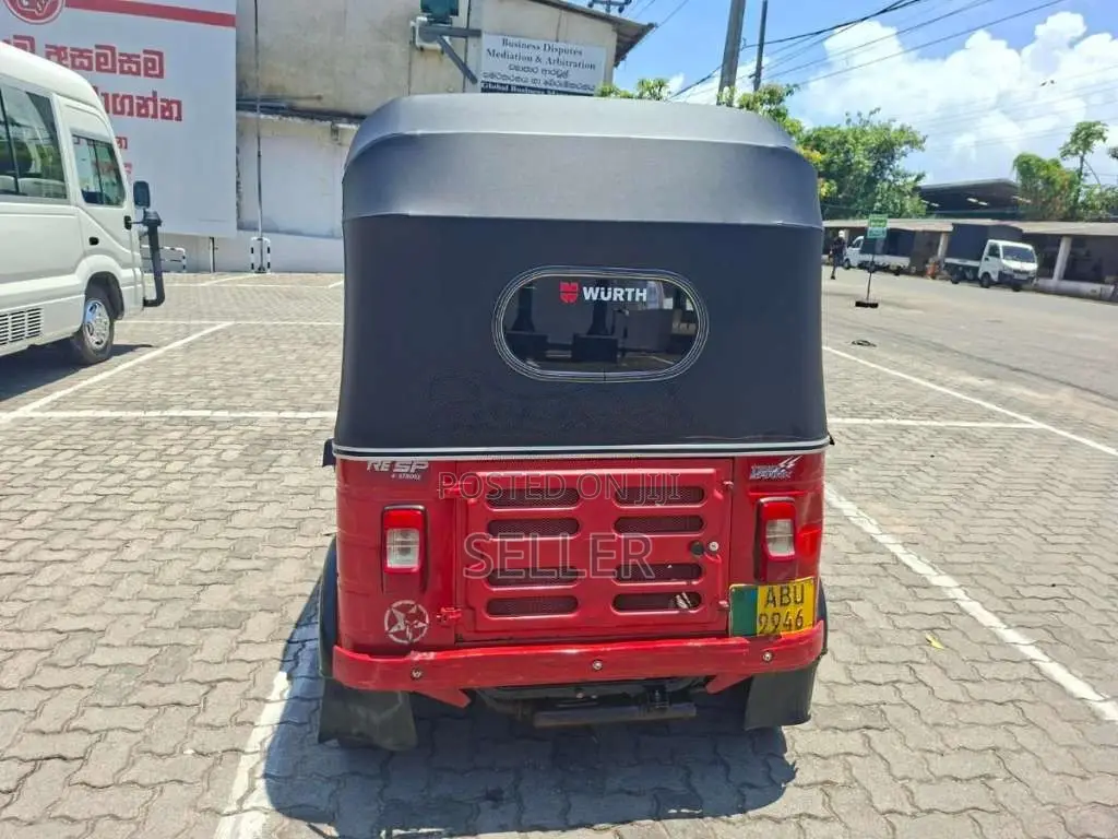 Bajaj 4 Stroke 2020 Three Wheel (Used)