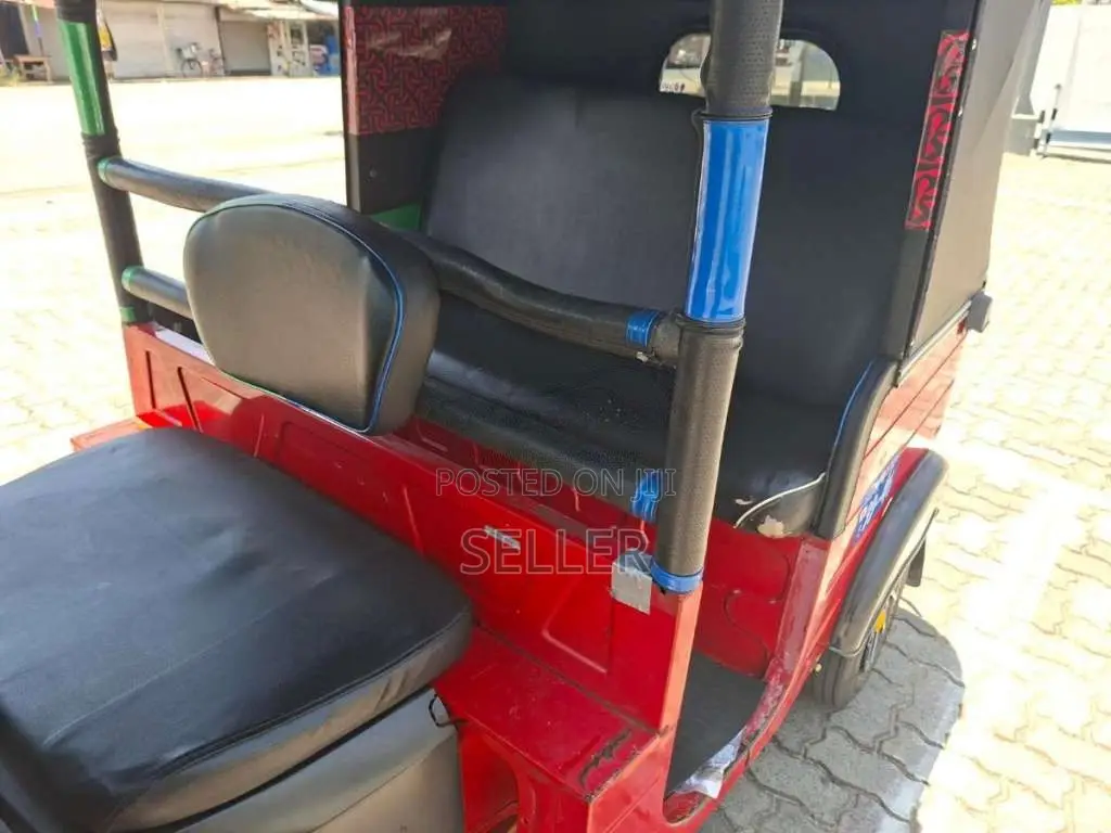 Bajaj 4 Stroke 2020 Three Wheel (Used)