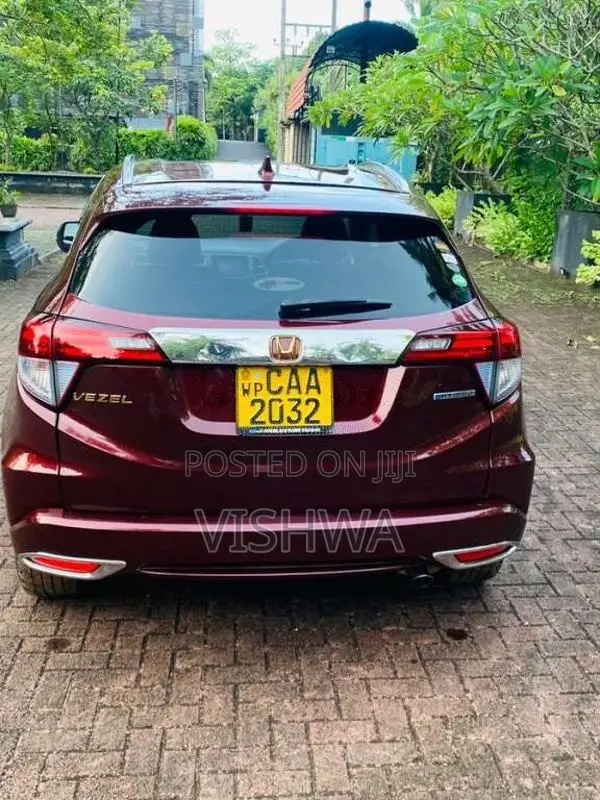 Honda Vezel 2014 SUV (Used)