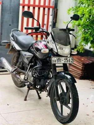 Bajaj Platina 2004 Motorbike (Used)
