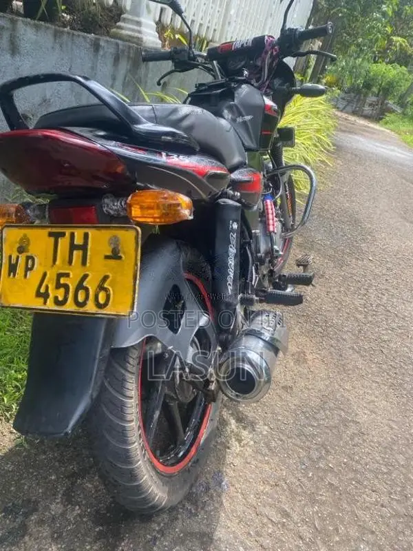 Bajaj Discover 2007 Motorbike (Used)