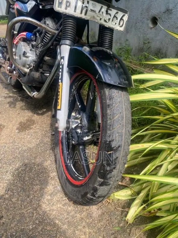 Bajaj Discover 2007 Motorbike (Used)