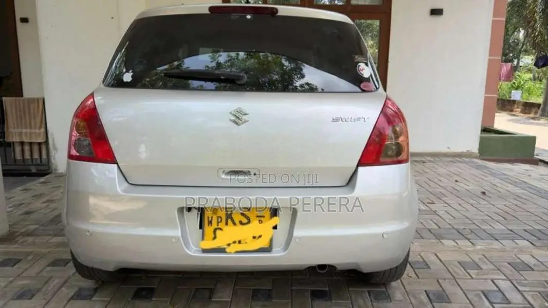 Suzuki Swift 2009 Car (Used)