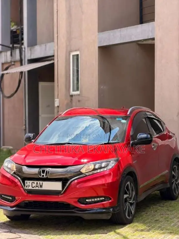Honda Vezel RS Sensing 2017 SUV (Used)