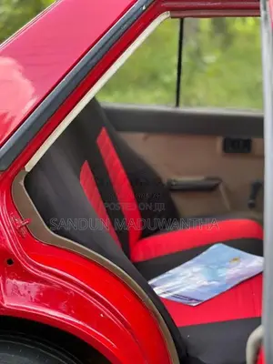 Mitsubishi Lancer Box 1980 Car (Used)