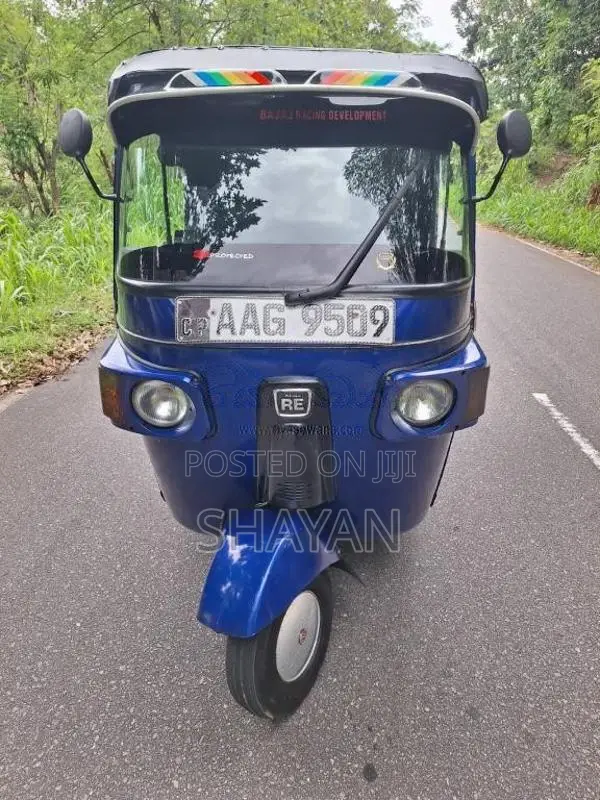 Bajaj 4 Stroke 2013 Three Wheel (Used)