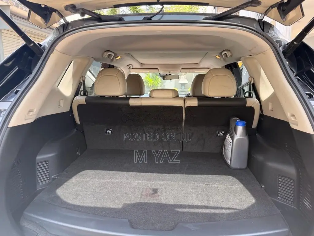 Nissan X-Trail Premier 2016 SUV (Used)