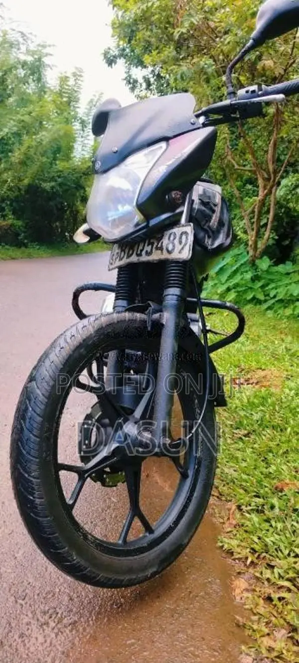 Bajaj Discover 125M 2014 Motorbike (Used)