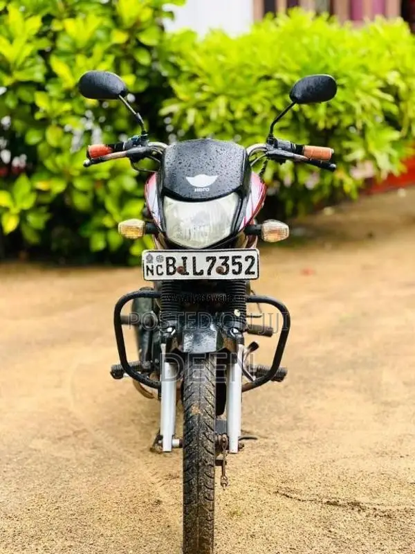 Hero HF DELUXE 2020 Motorbike (Used)