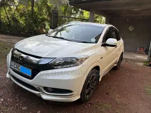 Honda Vezel 2014 SUV (Used)