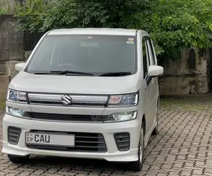 Suzuki Wagon R FZ 2017 Car (Used)