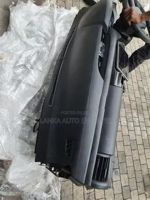 Toyota Hilux Revo Dashboard Top Panel