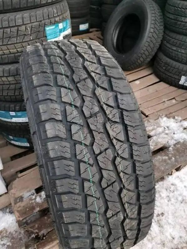 31/10.50 R15 TRIANGLE TYRE FOR TOYOTA HILUX