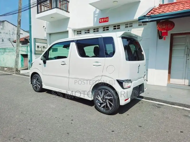 Suzuki Wagon R ZL 2026