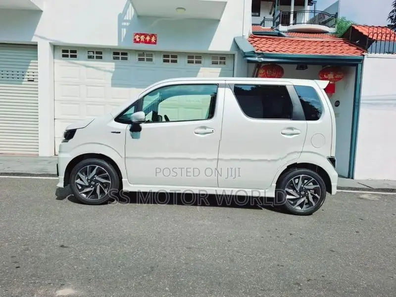 Suzuki Wagon R ZL 2026