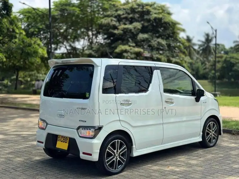 Suzuki Wagon R Stingray Turbo 2017