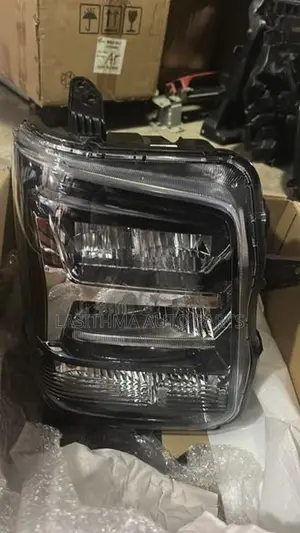 Every DA 17 2024 Head Lamp Black Base