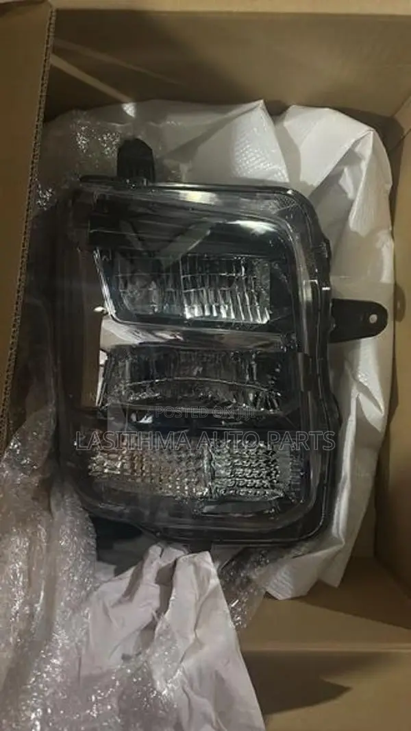 Every DA 17 2024 Head Lamp Black Base