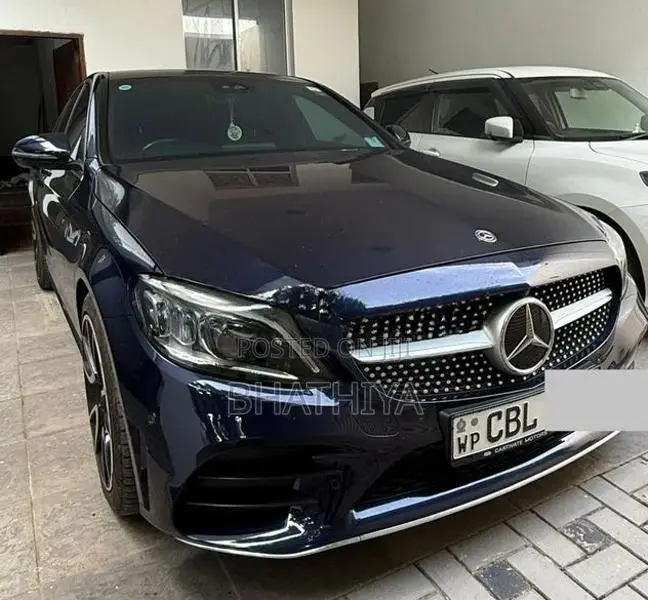 Mercedes Benz C200 premium plus sunroof 2019