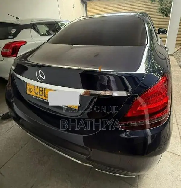 Mercedes Benz C200 premium plus sunroof 2019