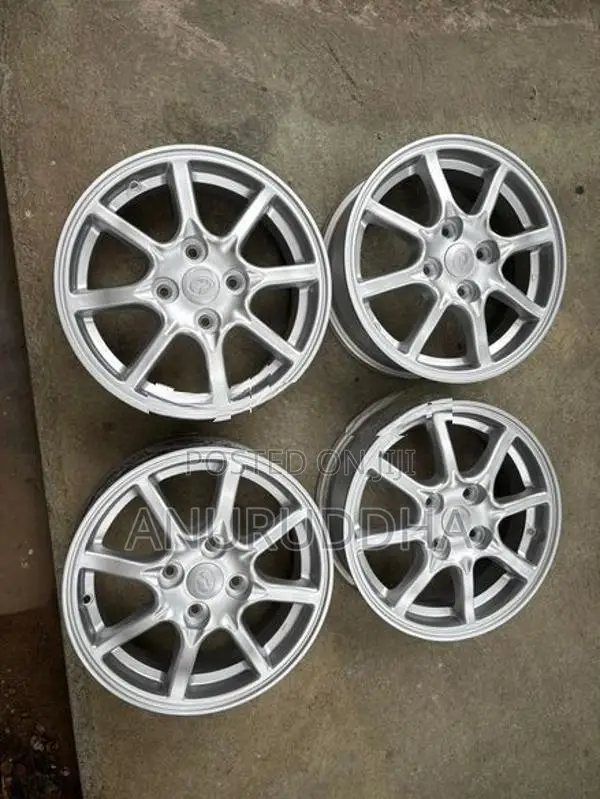 14” Alloy Wheels