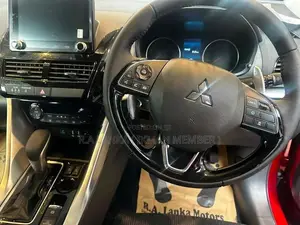 Mitsubishi Eclipse Cross G GRADE 2025