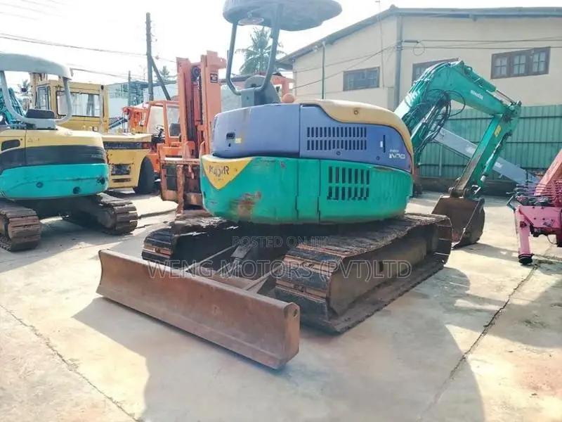 Komatsu PC45MR