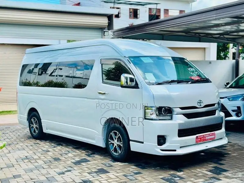 Toyota KDH 223GL 2026