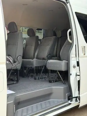 Toyota KDH 223GL 2026