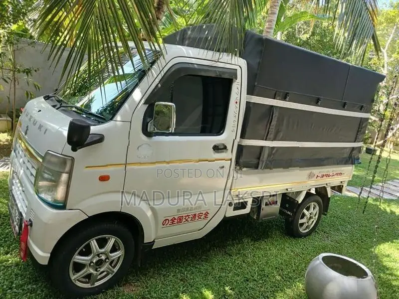 Suzuki Carry 2013
