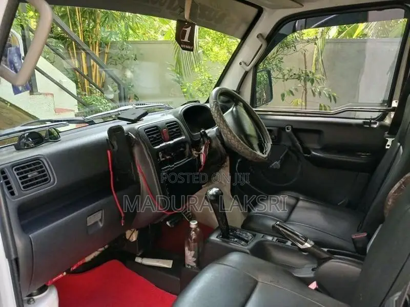 Suzuki Carry 2013