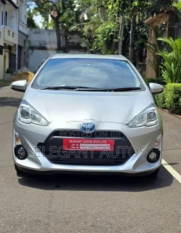 Toyota Aqua X 2014