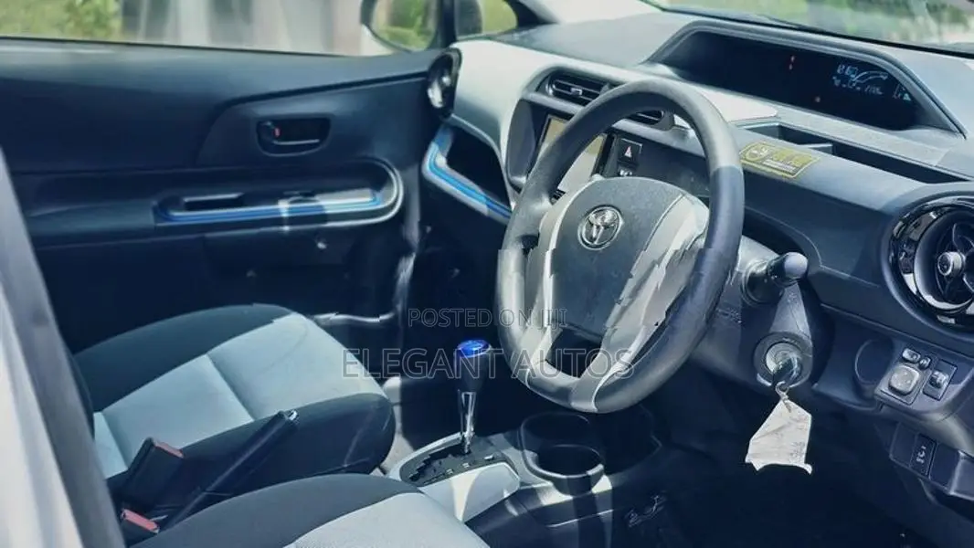 Toyota Aqua X 2014