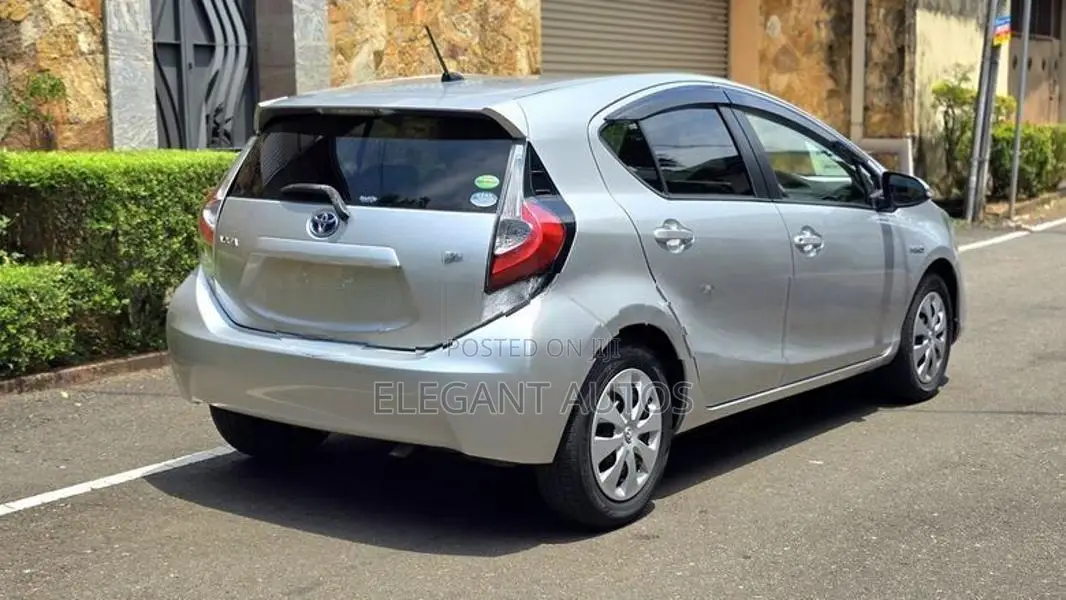 Toyota Aqua X 2014