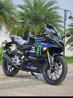 Yamaha R15 V4 moster 2026