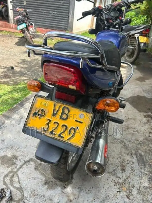 Bajaj CT100 2008