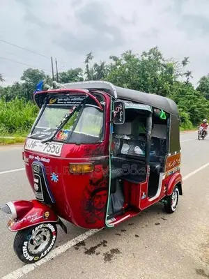 Bajaj RE 2004