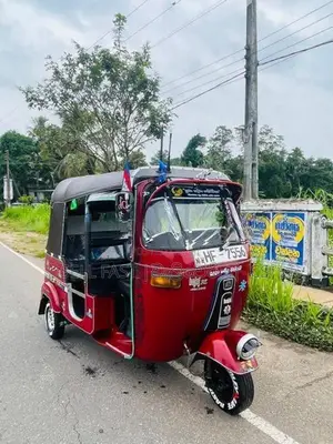 Bajaj RE 2004