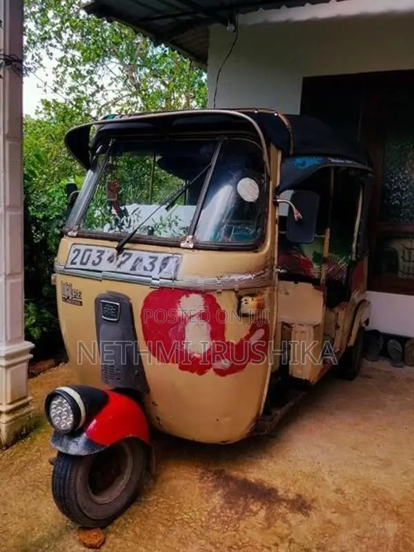 Bajaj RE 1996