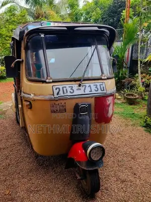 Bajaj RE 1996