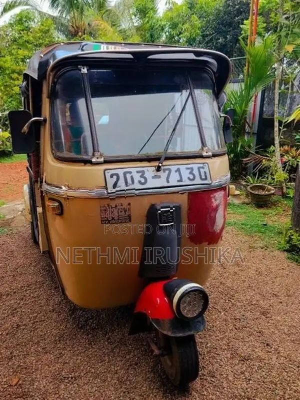 Bajaj RE 1996