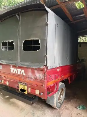 Tata 207 2012
