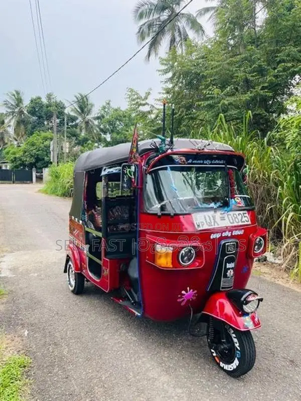 Bajaj RE Three Wheeler 2010
