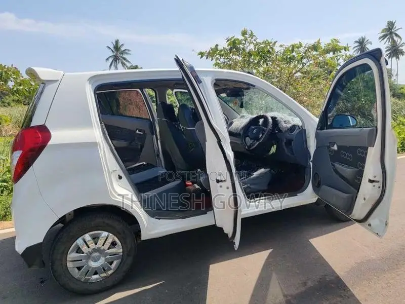 Suzuki Alto 2015