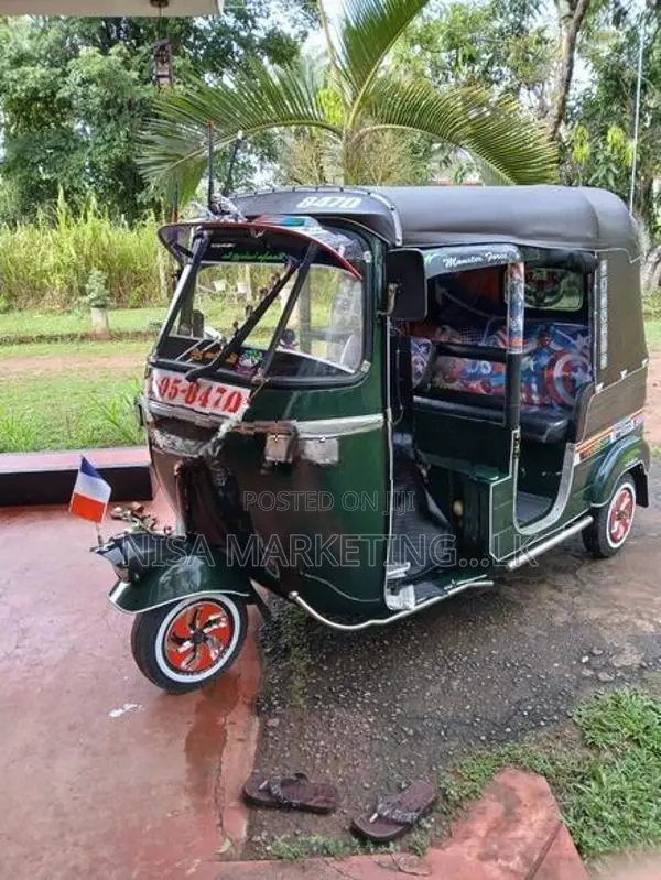 Bajaj RE Three Wheeler 2007