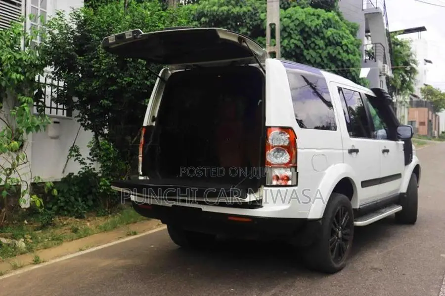 Land Rover Discovery HSE Domestic Edition 2011