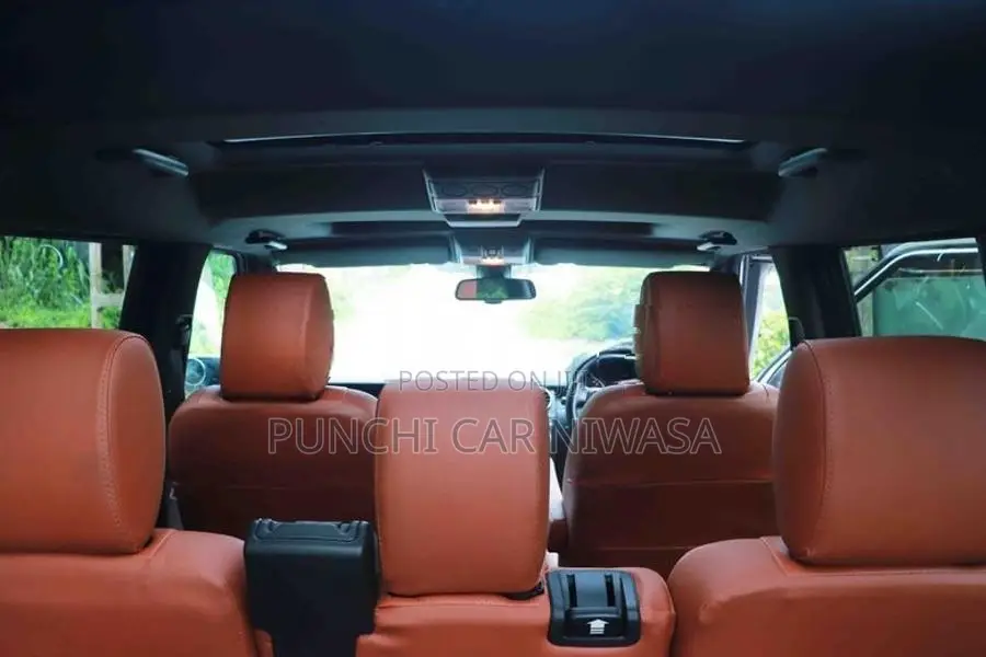 Land Rover Discovery HSE Domestic Edition 2011