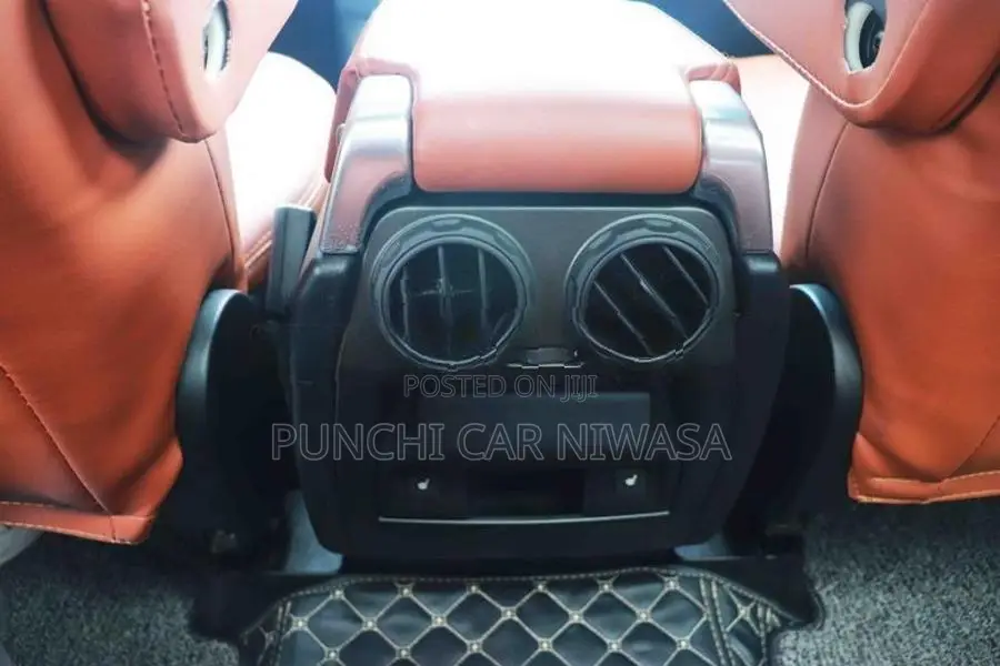 Land Rover Discovery HSE Domestic Edition 2011